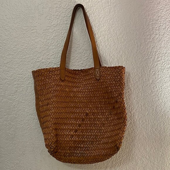 Madewell Handbags - Madewell Woven Leather Transport Tote Bag Crossbody Burnished Caramel Size Med.